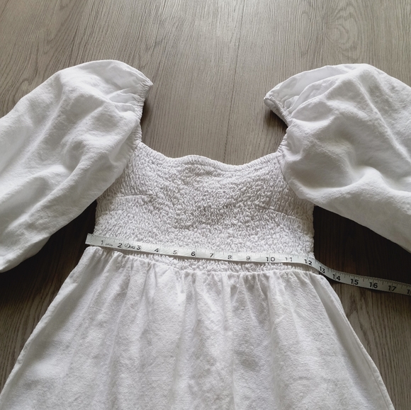 Tuckernuck White Line Smocked Puffer Sleeve Annie Dress M - Picture 11 of 14